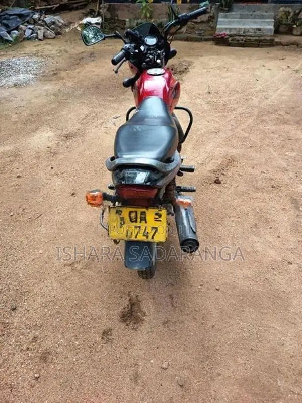 Bajaj Platina 2008