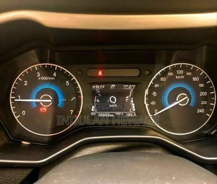 DFSK Glory 580 Luxury 2021