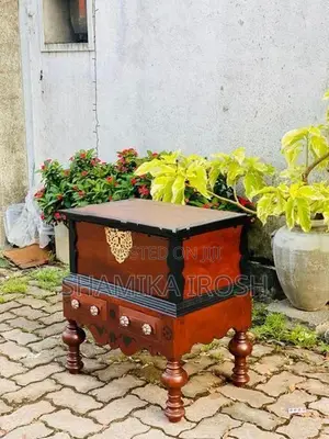 Antique Pettagama