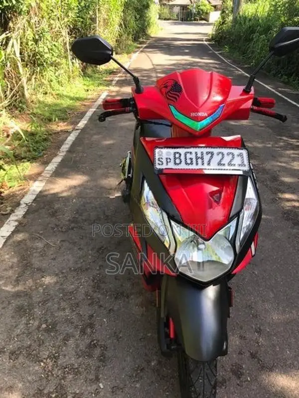 Honda Dio 2018