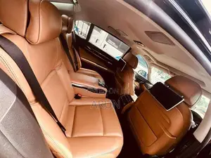 BMW ActiveHybrid 7 2015