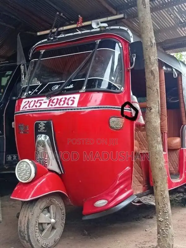 Bajaj RE 1998