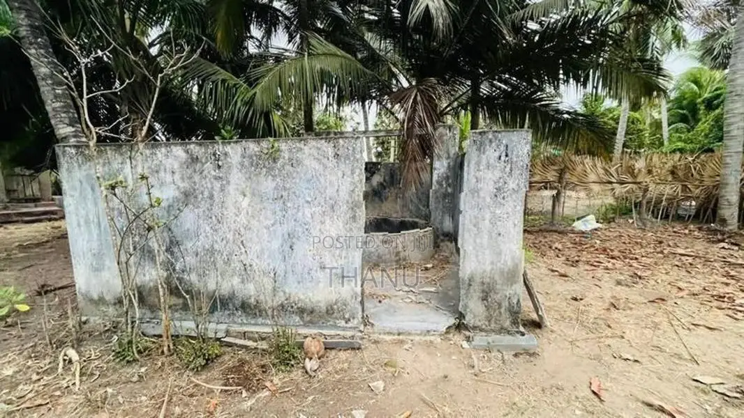 38 Perch Land for Sale Alavakkai