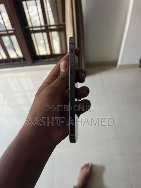 Apple iPhone 12 Pro 128GB (Used)