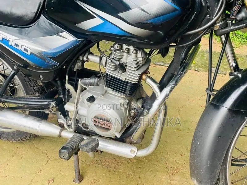 Bajaj CT100 2016