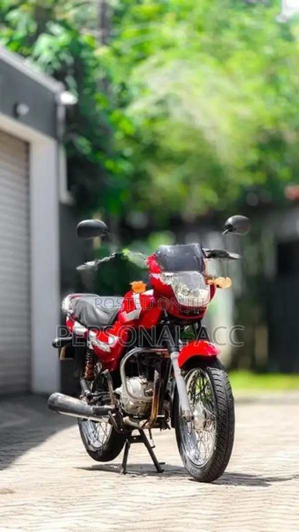 Bajaj CT100 2009