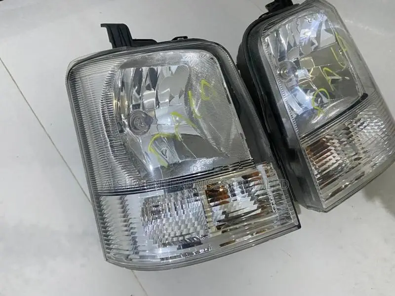 Suzuki Every Da64 Head Light