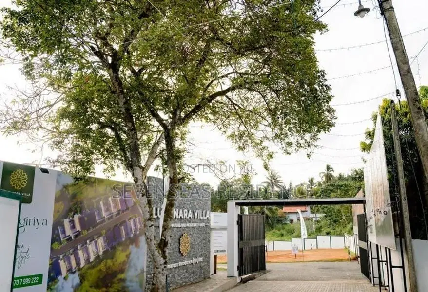 Residential Plots for Sale Athurugiriya Town