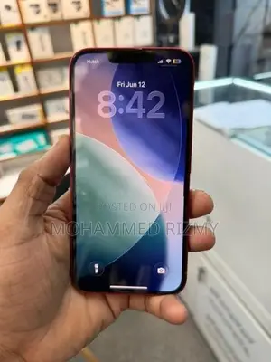 Apple iPhone 13 (Used)