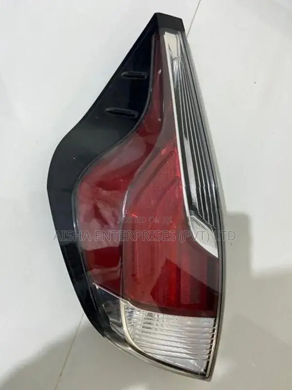 Toyota Aqua NHP10 Tail Light - X Urban