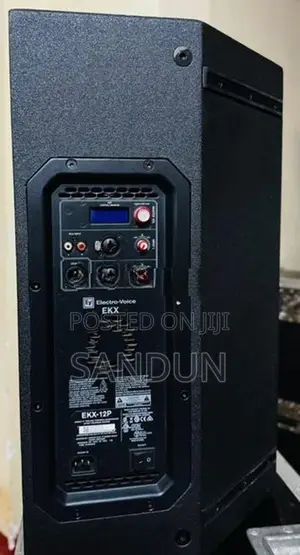 EV EKX-12P 1500W Powered Speaker