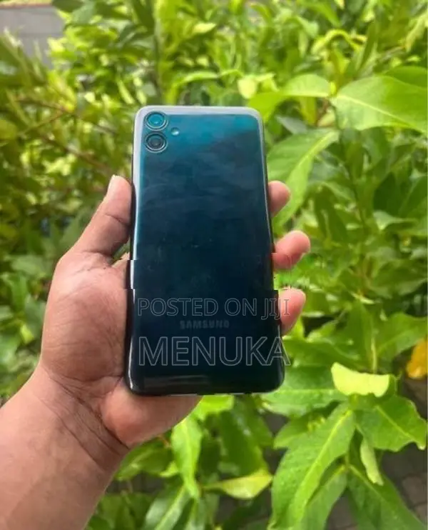Samsung Galaxy A04e (Used)