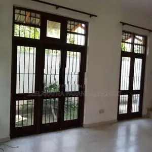 5 Bed 3 Bath House for Rent in Piliyandala