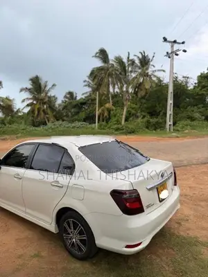 Toyota Axio WXB 2017