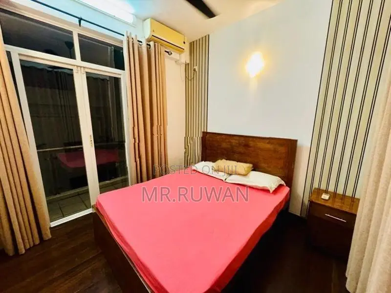 3 Bedroom Furnished Apartment for Rent in Mount Levinia