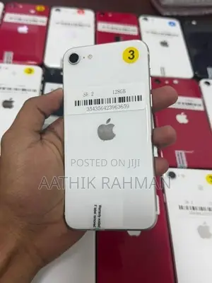 Apple iPhone SE 2 (Used)