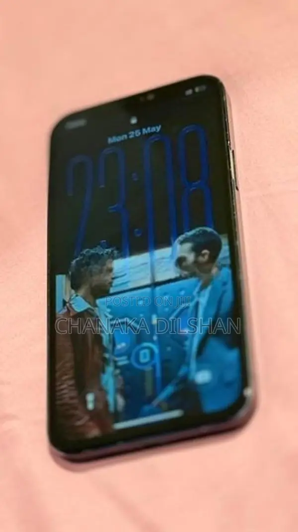 Apple iPhone 12 (Used)