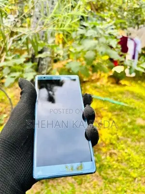 Sony Xperia XZ2 (Used)