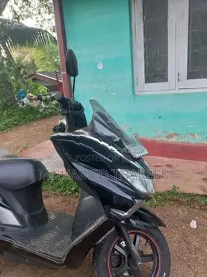 Suzuki Burgman Street 2020