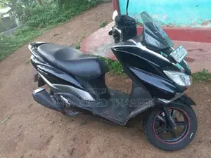 Suzuki Burgman Street 2020