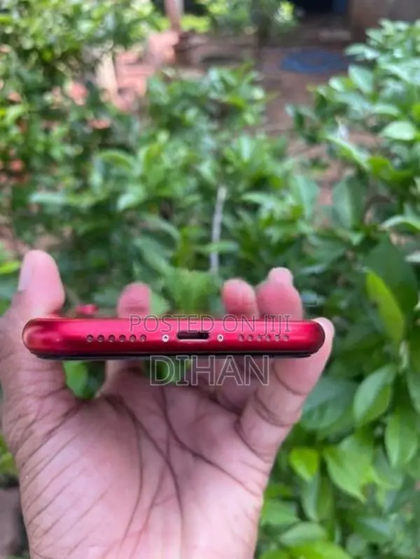 Apple iPhone XR 128GB (Used)
