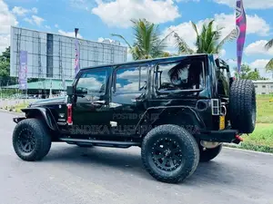 Jeep Wrangler Unlimited Sport 2016