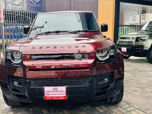 Land Rover Defender Sedona Edition P300e 2025