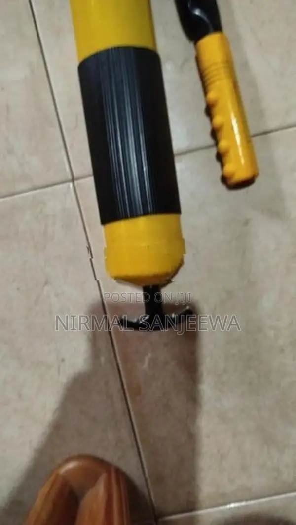 Vehicle Grease Gun