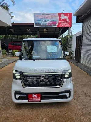 Honda N-Box 2024