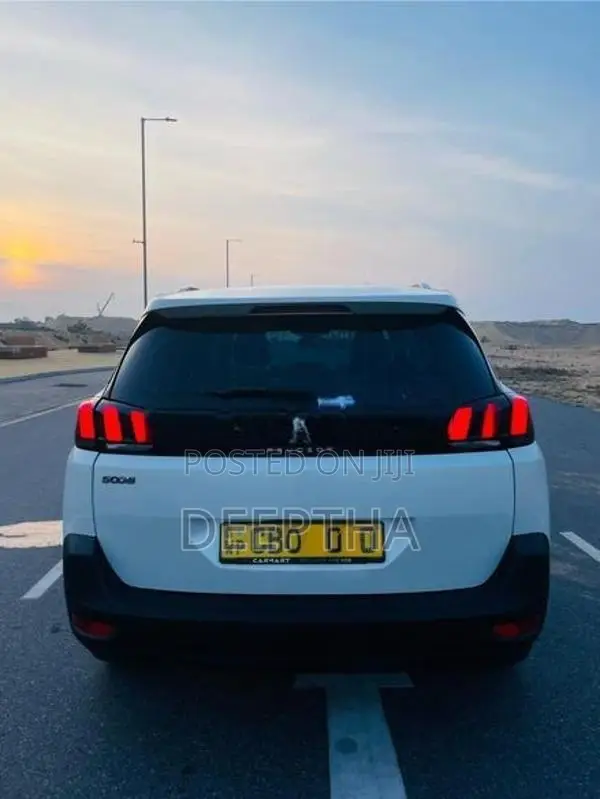 Peugeot 5008 2020