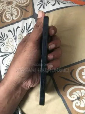 Apple iPhone 13 128GB (Used)