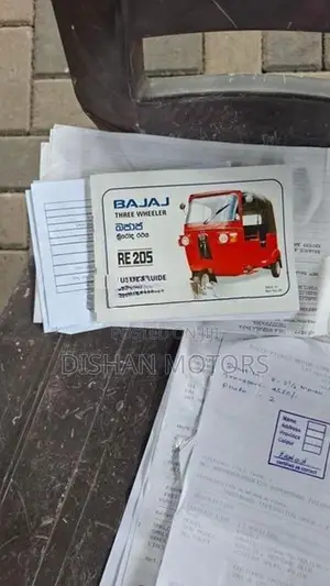 Bajaj RE 4Stroke 2011
