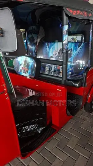 Bajaj RE 4Stroke 2015