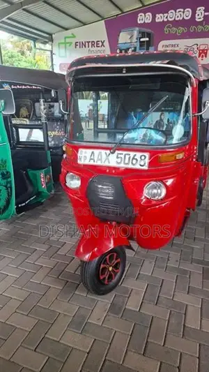 Bajaj RE 4Stroke 2015