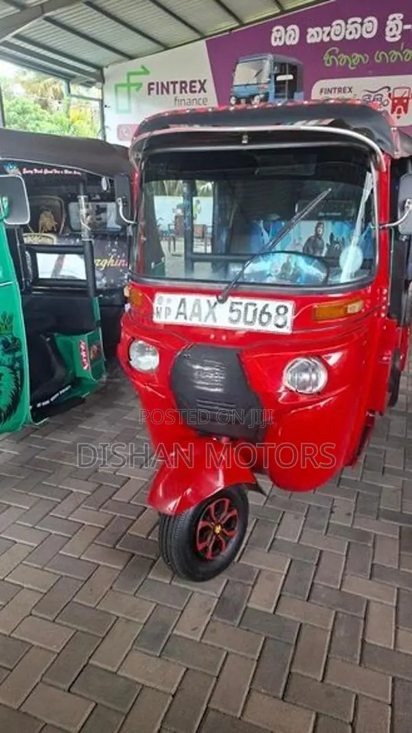Bajaj RE 4Stroke 2015