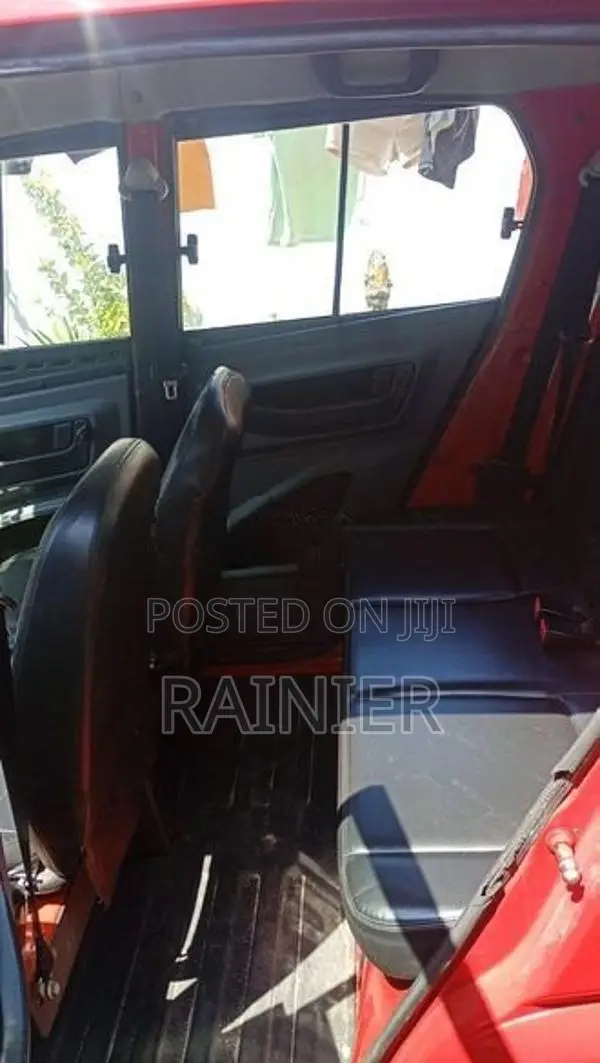 Bajaj Qute 2019