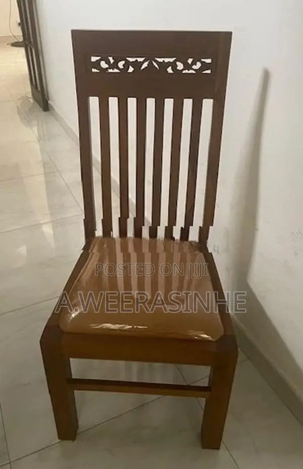 Dining Table with 6 Chairs