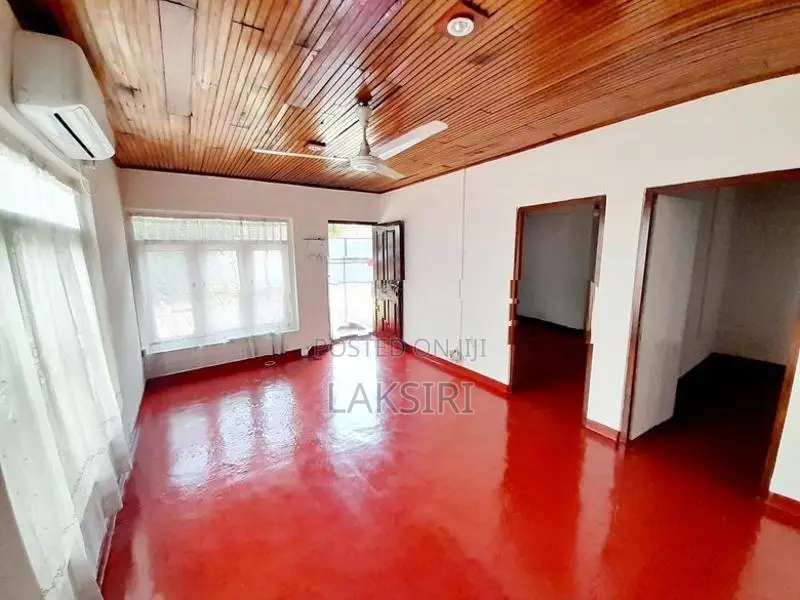Singal Story House for Rent Nugegoda Jubilee Post Junction