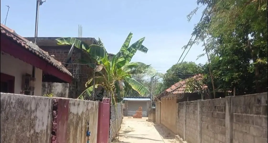Land for Sale Meerakerny