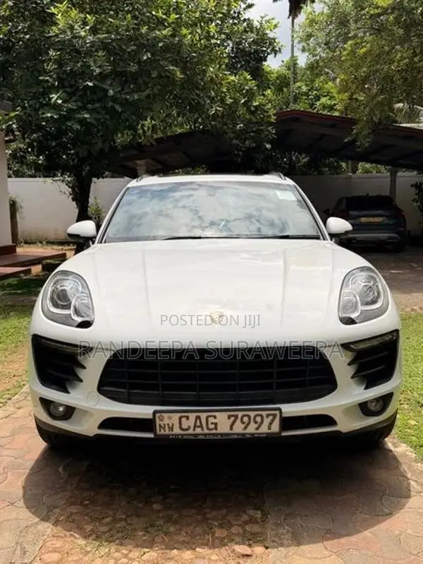 Porsche Macan 2014