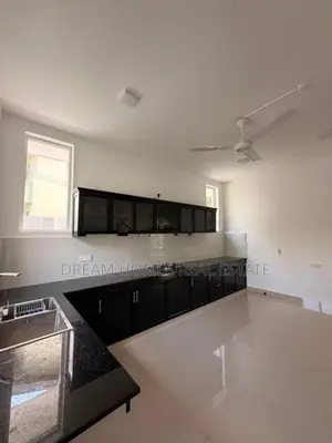 Luxury House with 14 Perch Kottawa