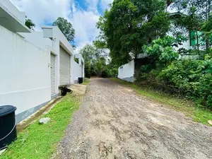 Athurugiriya Universal Park 10 Perches Land for Sale