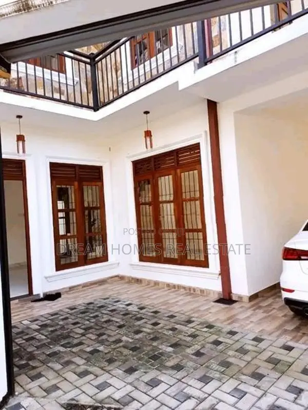 Luxury New 2 Story House for Sale kesbewa