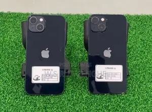 Apple iPhone 13 128GB Midnight (Used)