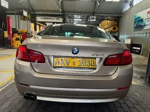BMW 520i 2012