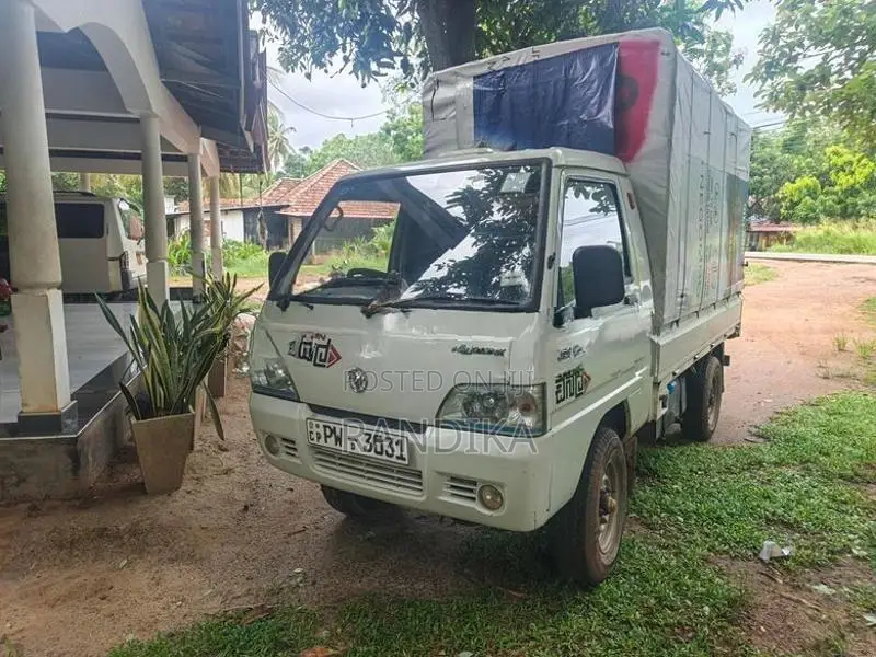 Foton Aumark 2013