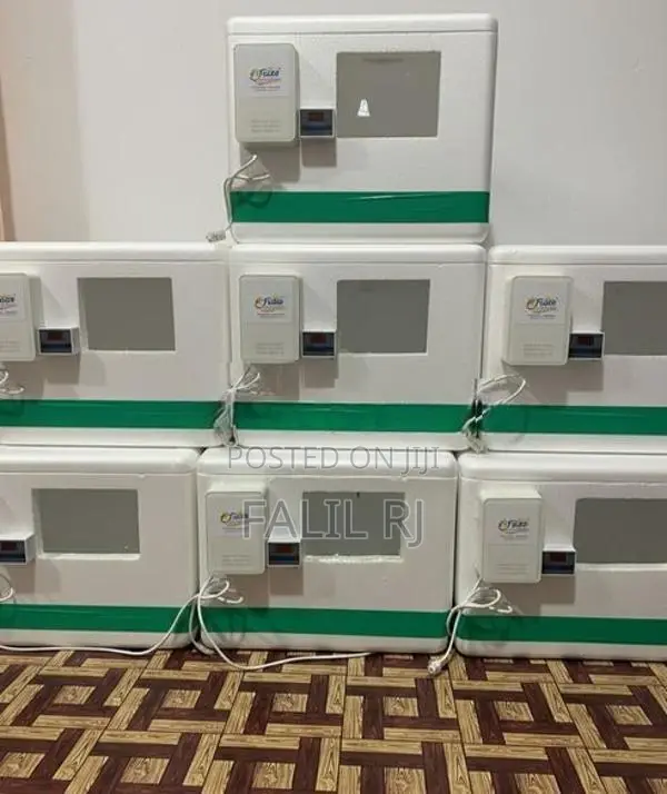 රක්කන යන්ත්‍ර (ඉන්කියුබේටර්)