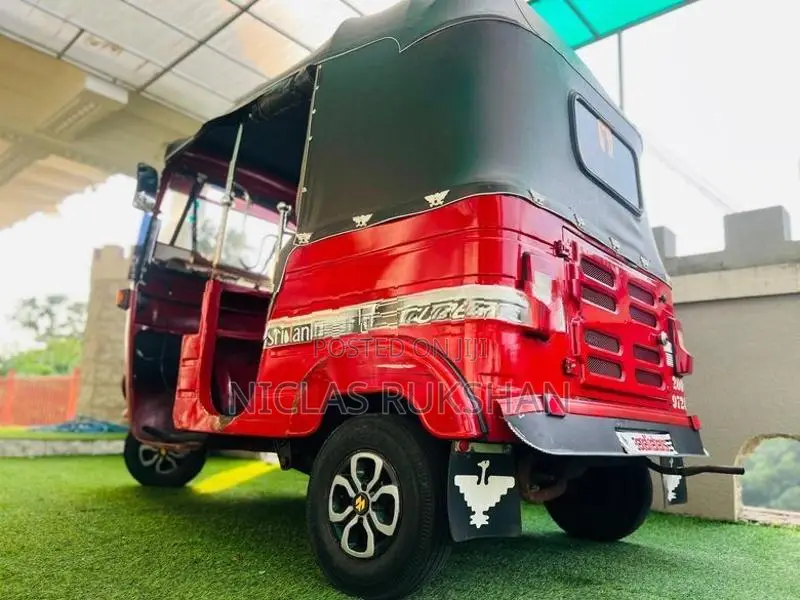 Bajaj RE 1995