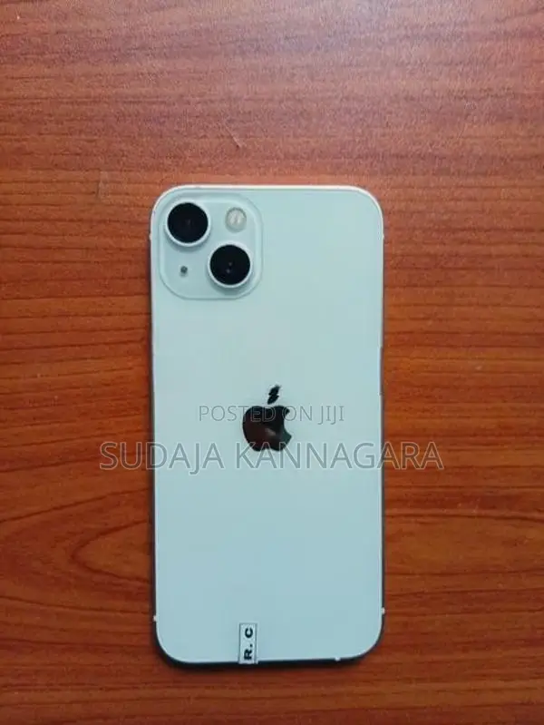 Apple iPhone 13 (Used)