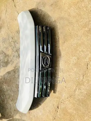 Daihatsu Move Bonnet